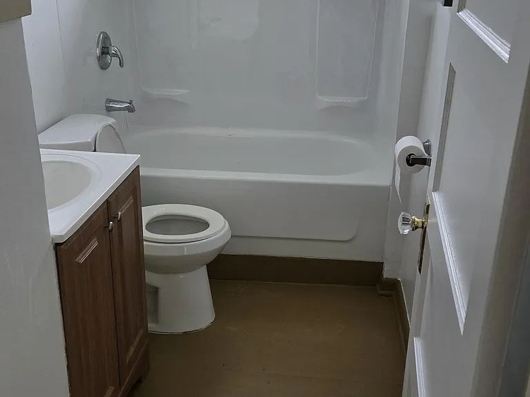 57 Gunckel Ave #57 — Photo 5