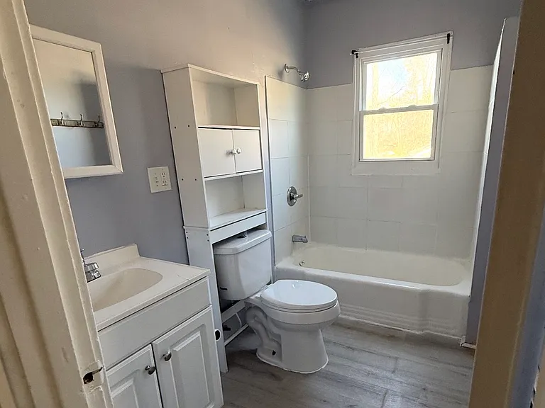 65 Drake St #1 — Photo 16
