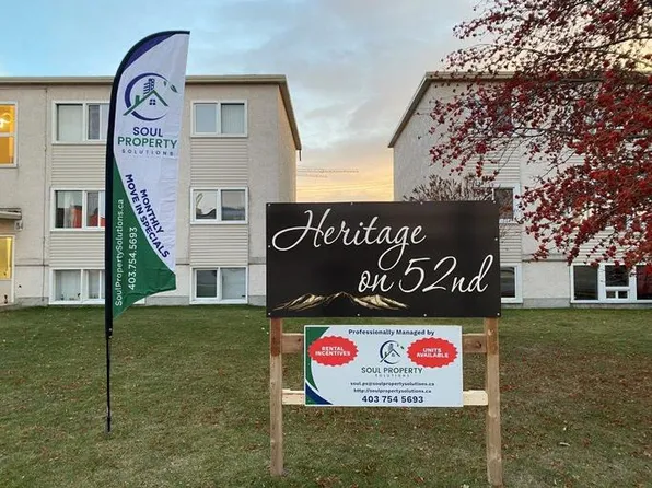 4817 52nd St #5, Red Deer, AB T4N 2C6