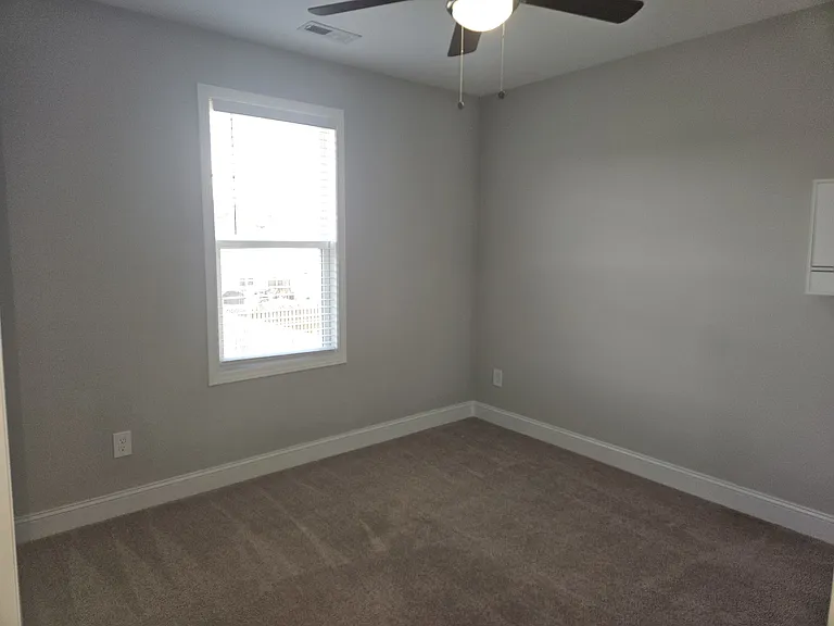 2123 Blue Bonnet Cir — Photo 9