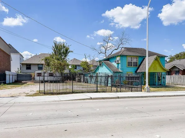 1507 N Durham Dr, Houston, TX 77008