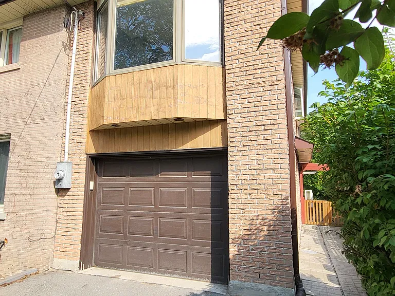 448 Cummer Ave #A — Photo 13