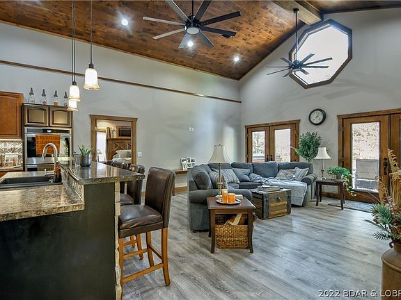 2nd image of 162 Catalina Bay Dr