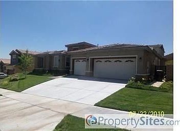 2nd image of 4790 Serrano Ave