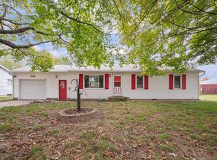 100 Roth St SE, Grand Rapids, MI 49548