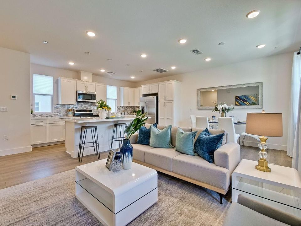 1st image of 846 Cotati Ter Unit 12
