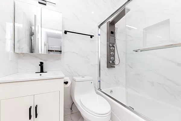 Rented by Compass | media 10