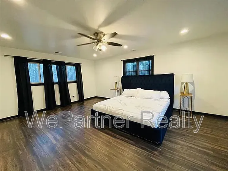 1189 Iris Lake Rd #B — Photo 7