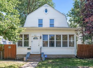 2731 17th Ave S, Minneapolis, MN 55407