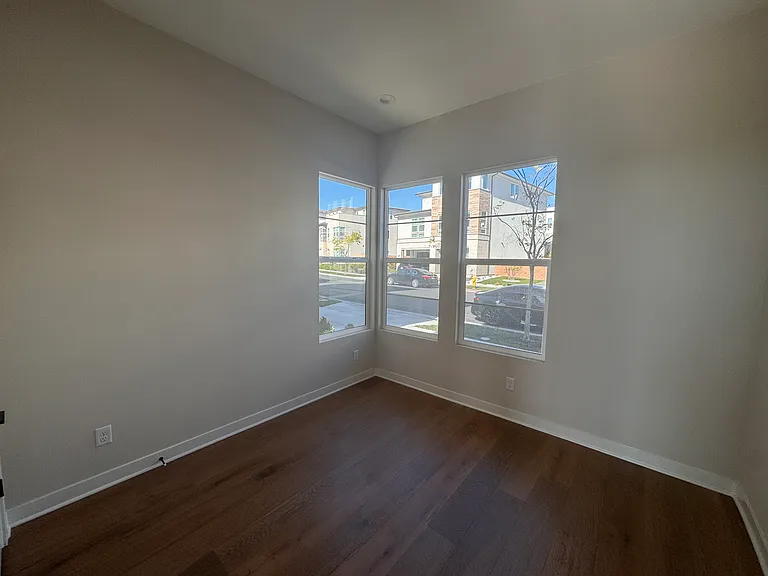 755 Alder Way #755 — Photo 27