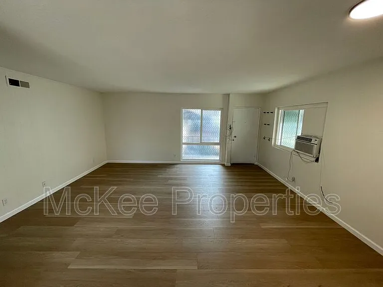 540 G Ave #F — Photo 4