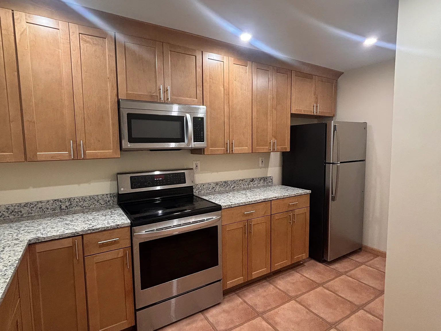 3 bed, 1501 sqft, $2,300 — Photo 1