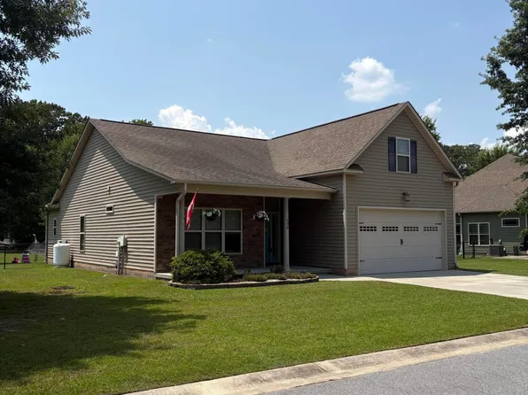 135 Dean Drive, Chocowinity, NC 27817