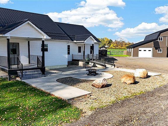4th image of 11775 Lapp Rd