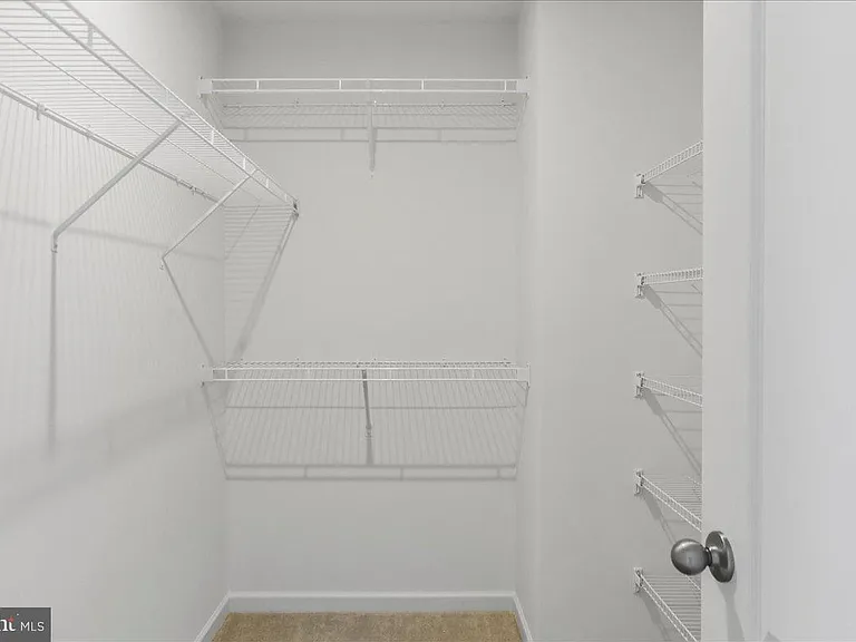 100 Stafford Pl — Photo 27