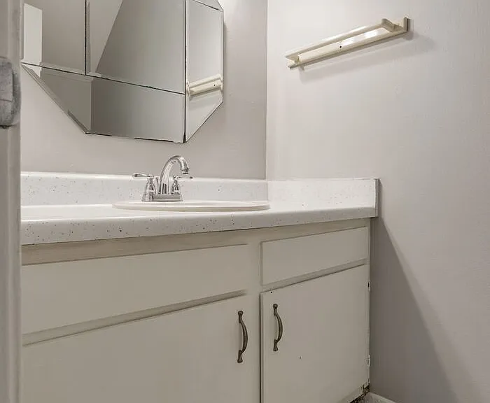 6240 Lanier Dr — Photo 24