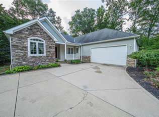 6605 Fay Rd, Concord Township, OH 44077