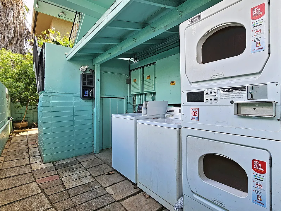 432 N?m?hana St #303