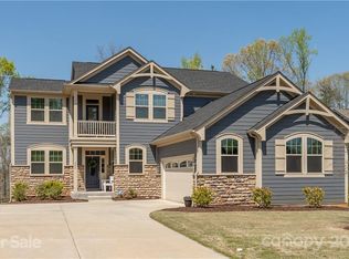 557 Sandbar Poin, Clover, SC 29710