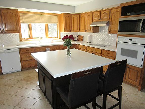 Kitchen Center Island