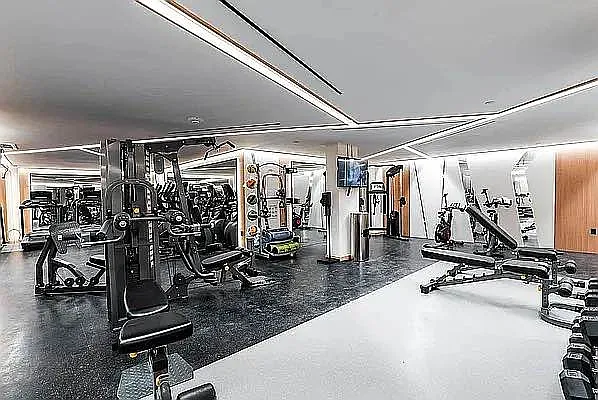 Rented by Highline Residential | media 42