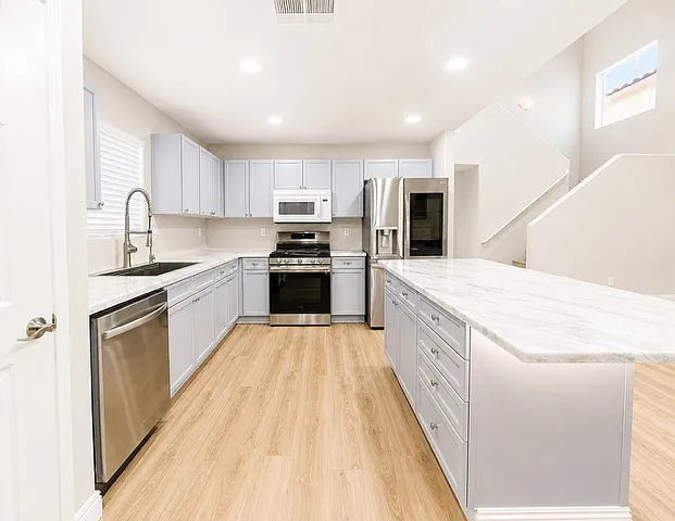 573 Aspen Leaf St — Photo 7