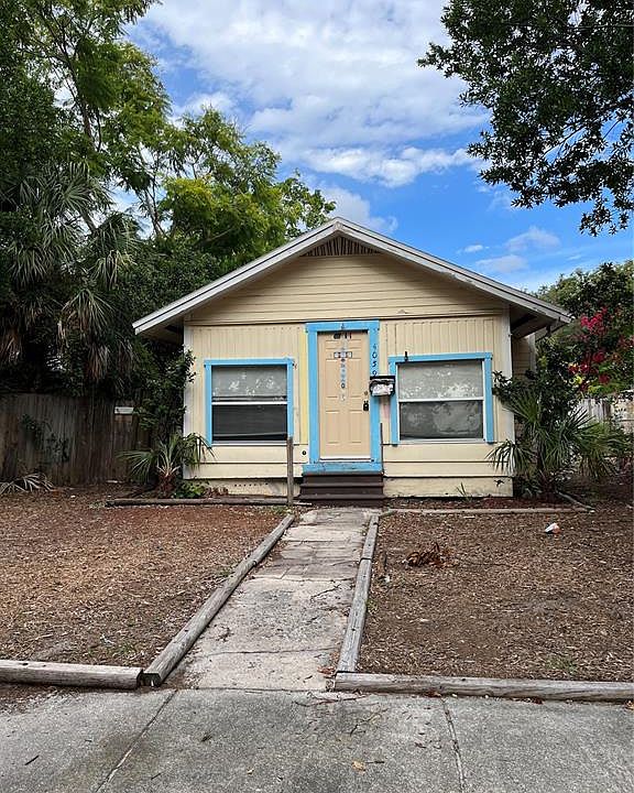 1st image of 4059 19TH AVENUE S