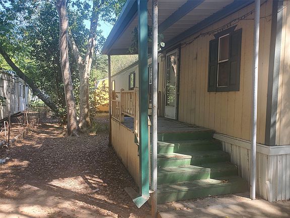 4th image of 1309 Jennie Street