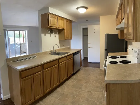 34 Springbrook Cir, Ithaca, NY 14850