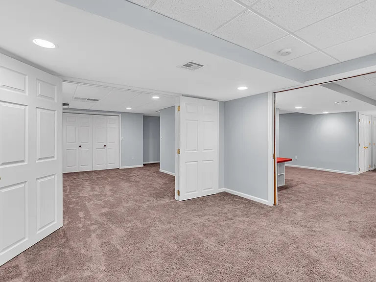 333 Nighthawk Ln — Photo 40