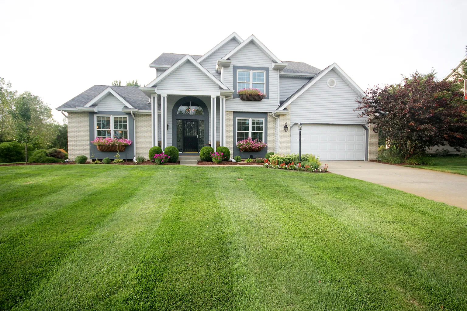 11221 Anderson Lake Dr photo 1