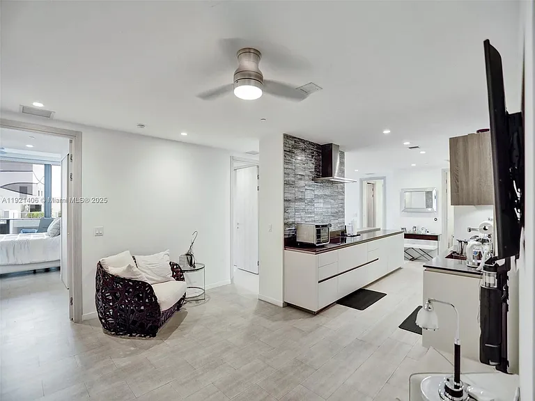 1000 Brickell Plz #Penthouse 5103 — Photo 5