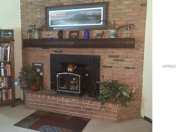 4th image of 1355 N Circle Dr