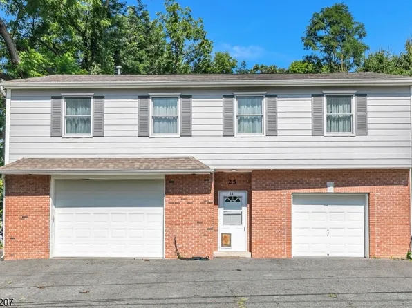 25 Gillette Rd, Long Hill Twp., NJ 07933