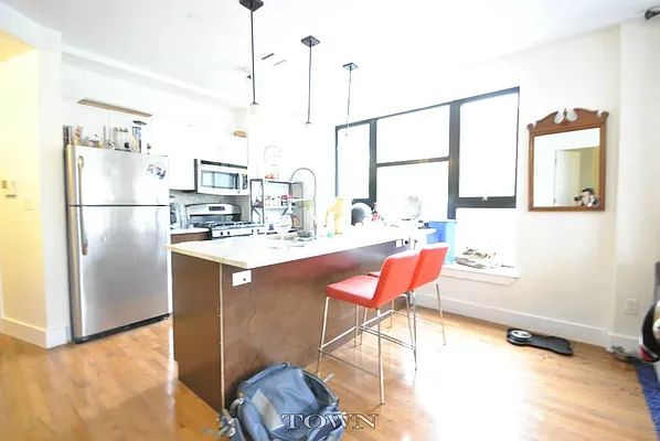 Rented by Town Residential | media 14