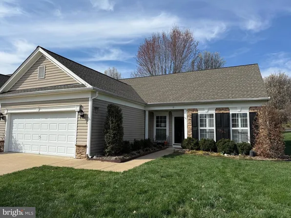 31 Dayton Cir, Fredericksburg, VA 22406