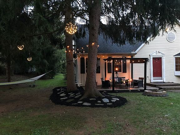 3rd image of 17157 Sunset Dr
