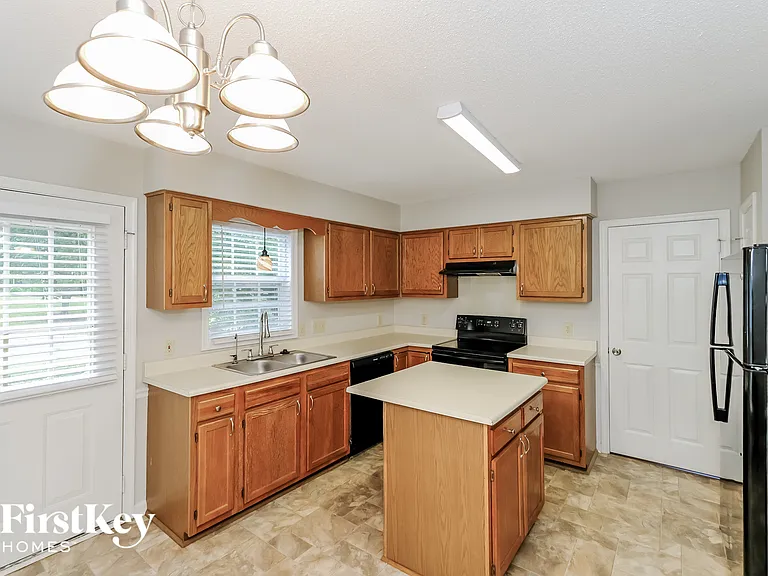 4600 Pine Cove Rd — Photo 6