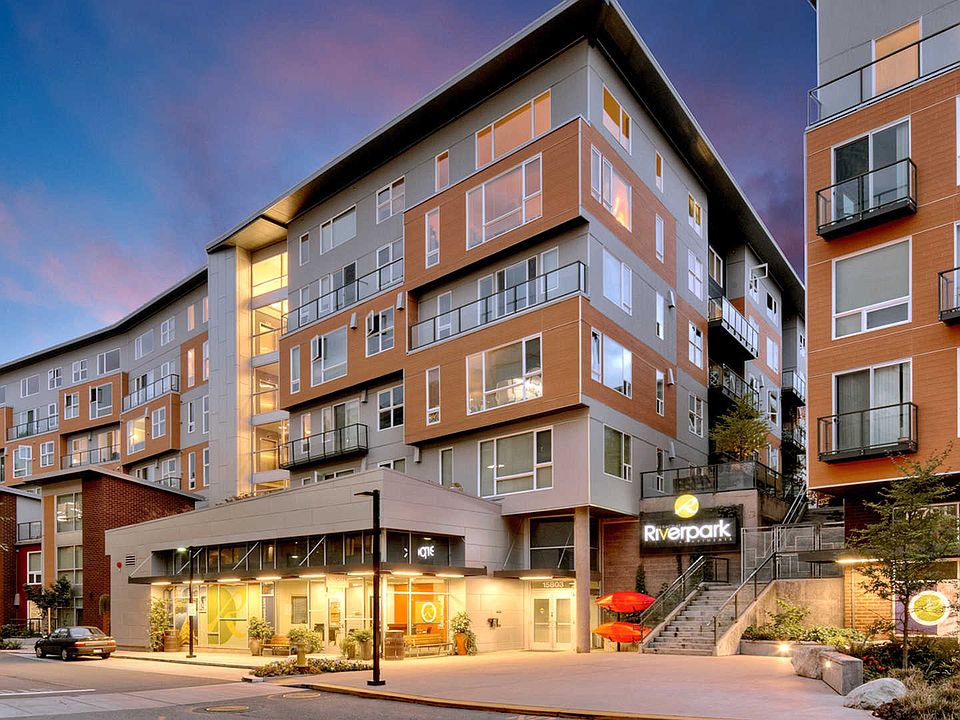 Riverpark Apartments Building