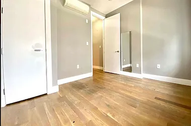 Rented by Safdie Realty Group