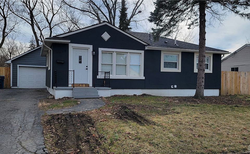 1st image of 5584 Barrett Dr