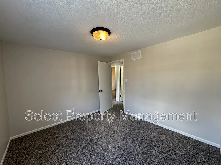 6302 Papago Ct — Photo 15