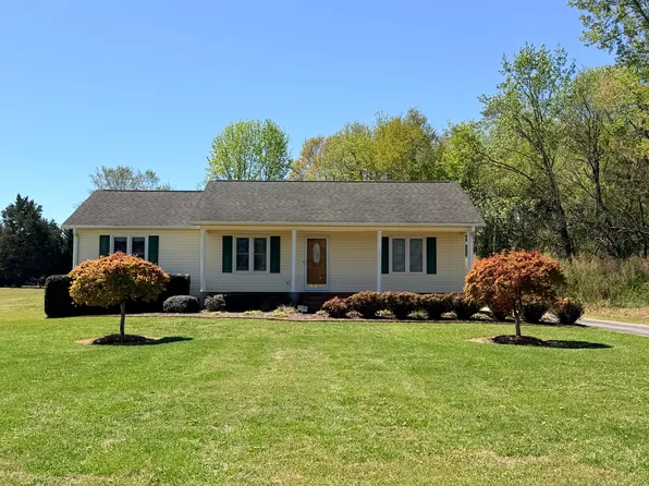 3230 Old Furnace Rd, Chesnee, SC 29323