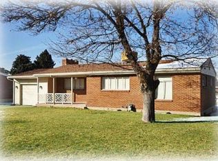 1921 E Village Rd, Cottonwood Heights, UT 84121