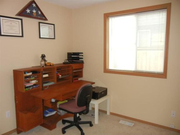 5th image of 17521 89th Ave E