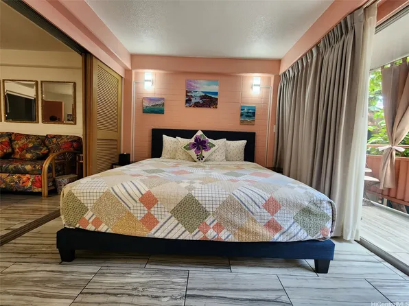 417 Nohonani St APT 410, Honolulu, HI 96815