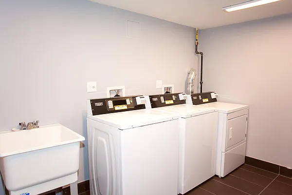 Rented by Brooklyn Group | media 7