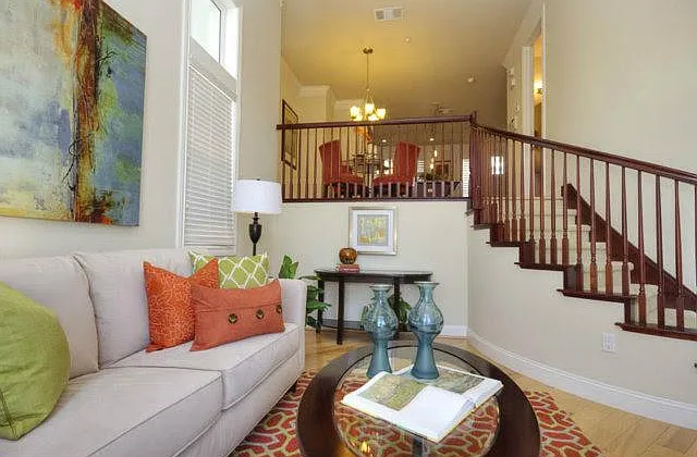 1270 Avenida Benito — Photo 2
