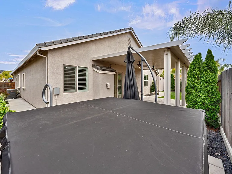 200 Moisant Ct — Photo 49