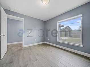 117 Pine Ln, Lehigh Acres, FL 33973